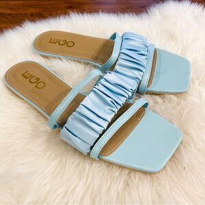 🍋 EGO • NWOB! Women’s Baby Blue Slip-On Fashion Sandals Size UK6/US8
